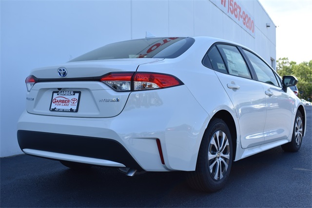 new 2021 toyota corolla hybrid le 4d sedan in fox lake #